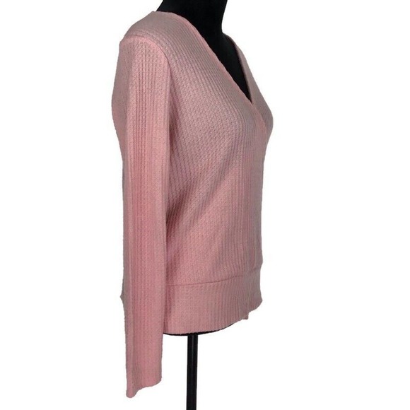 Gibson NEW Surplice Faux Wrap Top Blush Pink Waffle Knit Long Sleeve Size Large - Picture 4 of 5